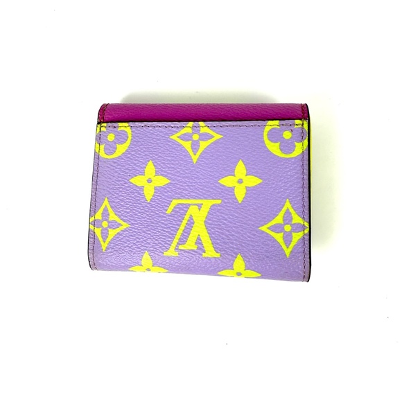 Louis Vuitton Zoe Giant Monogram Lilac Multicolor Flap Compact Wallet - Picture 3 of 16